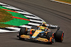 GP GRAN BRETAGNA, Lando Norris (GBR) McLaren MCL36.
02.07.2022. Formula 1 World Championship, Rd 10, British Grand Prix, Silverstone, England, Qualifiche Day.
- www.xpbimages.com, EMail: requests@xpbimages.com © Copyright: Batchelor / XPB Images