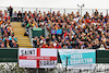 GP GRAN BRETAGNA, Circuit Atmosfera - fans in the grandstand.
02.07.2022. Formula 1 World Championship, Rd 10, British Grand Prix, Silverstone, England, Qualifiche Day.
- www.xpbimages.com, EMail: requests@xpbimages.com © Copyright: Moy / XPB Images