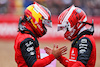 GP GRAN BRETAGNA, (L to R): Carlos Sainz Jr (ESP) Ferrari celebrates his pole position in qualifying parc ferme with team mate Charles Leclerc (MON) Ferrari.
02.07.2022. Formula 1 World Championship, Rd 10, British Grand Prix, Silverstone, England, Qualifiche Day.
- www.xpbimages.com, EMail: requests@xpbimages.com © Copyright: Moy / XPB Images