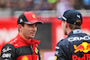 GP GRAN BRETAGNA, (L to R): Charles Leclerc (MON) Ferrari with Max Verstappen (NLD) Red Bull Racing in qualifying parc ferme.
02.07.2022. Formula 1 World Championship, Rd 10, British Grand Prix, Silverstone, England, Qualifiche Day.
- www.xpbimages.com, EMail: requests@xpbimages.com © Copyright: Davenport / XPB Images