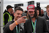 GP GRAN BRETAGNA, Keanu Reeves (USA) Actor (Right).
02.07.2022. Formula 1 World Championship, Rd 10, British Grand Prix, Silverstone, England, Qualifiche Day.
 - www.xpbimages.com, EMail: requests@xpbimages.com © Copyright: Coates / XPB Images