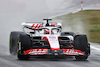 GP GRAN BRETAGNA, Kevin Magnussen (DEN) Haas VF-22.
02.07.2022. Formula 1 World Championship, Rd 10, British Grand Prix, Silverstone, England, Qualifiche Day.
- www.xpbimages.com, EMail: requests@xpbimages.com © Copyright: Davenport / XPB Images