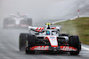 GP GRAN BRETAGNA, Mick Schumacher (GER) Haas VF-22.
02.07.2022. Formula 1 World Championship, Rd 10, British Grand Prix, Silverstone, England, Qualifiche Day.
- www.xpbimages.com, EMail: requests@xpbimages.com © Copyright: Davenport / XPB Images