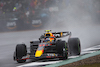 GP GRAN BRETAGNA, Sergio Perez (MEX) Red Bull Racing RB18.
02.07.2022. Formula 1 World Championship, Rd 10, British Grand Prix, Silverstone, England, Qualifiche Day.
- www.xpbimages.com, EMail: requests@xpbimages.com © Copyright: Rew / XPB Images