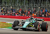 GP GRAN BRETAGNA, Lance Stroll (CDN) Aston Martin F1 Team AMR22.
02.07.2022. Formula 1 World Championship, Rd 10, British Grand Prix, Silverstone, England, Qualifiche Day.
- www.xpbimages.com, EMail: requests@xpbimages.com © Copyright: Batchelor / XPB Images