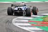 GP GRAN BRETAGNA, Alexander Albon (THA) Williams Racing FW44.
02.07.2022. Formula 1 World Championship, Rd 10, British Grand Prix, Silverstone, England, Qualifiche Day.
 - www.xpbimages.com, EMail: requests@xpbimages.com © Copyright: Coates / XPB Images