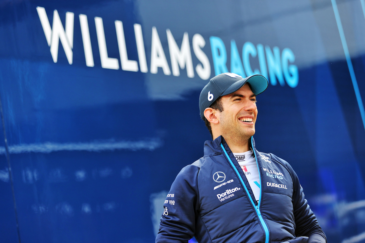 GP GRAN BRETAGNA, Nicholas Latifi (CDN) Williams Racing.
01.07.2022. Formula 1 World Championship, Rd 10, British Grand Prix, Silverstone, England, Practice Day.
- www.xpbimages.com, EMail: requests@xpbimages.com © Copyright: Moy / XPB Images