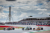 GP GRAN BRETAGNA, Lando Norris (GBR) McLaren MCL36; Lance Stroll (CDN) Aston Martin F1 Team AMR22; e Charles Leclerc (MON) Ferrari F1-75.
01.07.2022. Formula 1 World Championship, Rd 10, British Grand Prix, Silverstone, England, Practice Day.
- www.xpbimages.com, EMail: requests@xpbimages.com © Copyright: Bearne / XPB Images