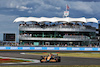 GP GRAN BRETAGNA, Daniel Ricciardo (AUS) McLaren MCL36.
01.07.2022. Formula 1 World Championship, Rd 10, British Grand Prix, Silverstone, England, Practice Day.
- www.xpbimages.com, EMail: requests@xpbimages.com © Copyright: Bearne / XPB Images