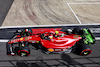 GP GRAN BRETAGNA, Carlos Sainz Jr (ESP) Ferrari F1-75.
01.07.2022. Formula 1 World Championship, Rd 10, British Grand Prix, Silverstone, England, Practice Day.
- www.xpbimages.com, EMail: requests@xpbimages.com © Copyright: Batchelor / XPB Images