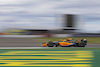 GP GRAN BRETAGNA, Lando Norris (GBR) McLaren MCL36.
01.07.2022. Formula 1 World Championship, Rd 10, British Grand Prix, Silverstone, England, Practice Day.
- www.xpbimages.com, EMail: requests@xpbimages.com © Copyright: Rew / XPB Images