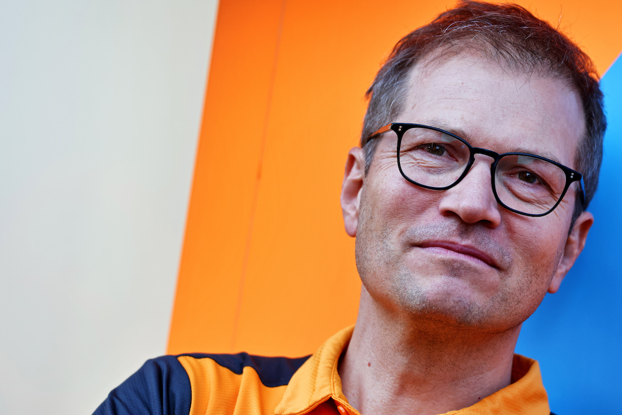 GP ITALIA, Andreas Seidl, McLaren Managing Director.
11.09.2022. Formula 1 World Championship, Rd 16, Italian Grand Prix, Monza, Italy, Gara Day.
- www.xpbimages.com, EMail: requests@xpbimages.com © Copyright: Batchelor / XPB Images