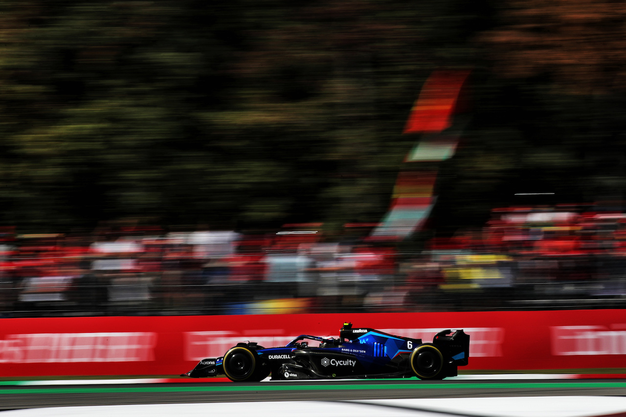GP ITALIA, Nicholas Latifi (CDN) Williams Racing FW44.
11.09.2022. Formula 1 World Championship, Rd 16, Italian Grand Prix, Monza, Italy, Gara Day.
 - www.xpbimages.com, EMail: requests@xpbimages.com © Copyright: Coates / XPB Images