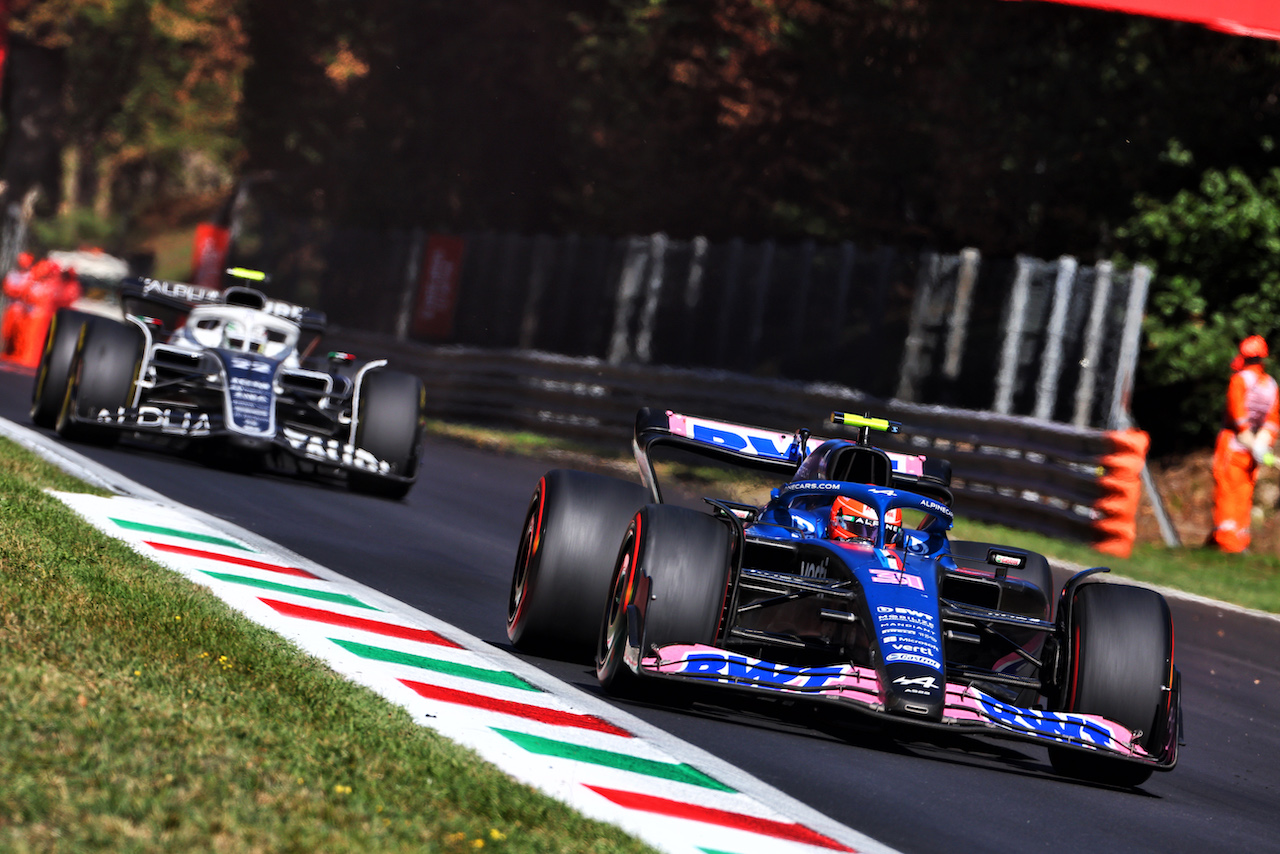 GP ITALIA, Esteban Ocon (FRA) Alpine F1 Team A522.
11.09.2022. Formula 1 World Championship, Rd 16, Italian Grand Prix, Monza, Italy, Gara Day.
- www.xpbimages.com, EMail: requests@xpbimages.com © Copyright: Charniaux / XPB Images