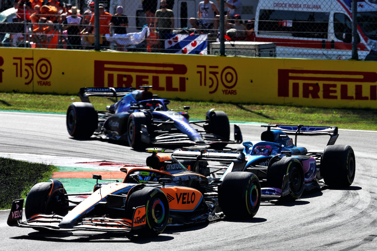 GP ITALIA, Lando Norris (GBR) McLaren MCL36.
11.09.2022. Formula 1 World Championship, Rd 16, Italian Grand Prix, Monza, Italy, Gara Day.
- www.xpbimages.com, EMail: requests@xpbimages.com © Copyright: Batchelor / XPB Images