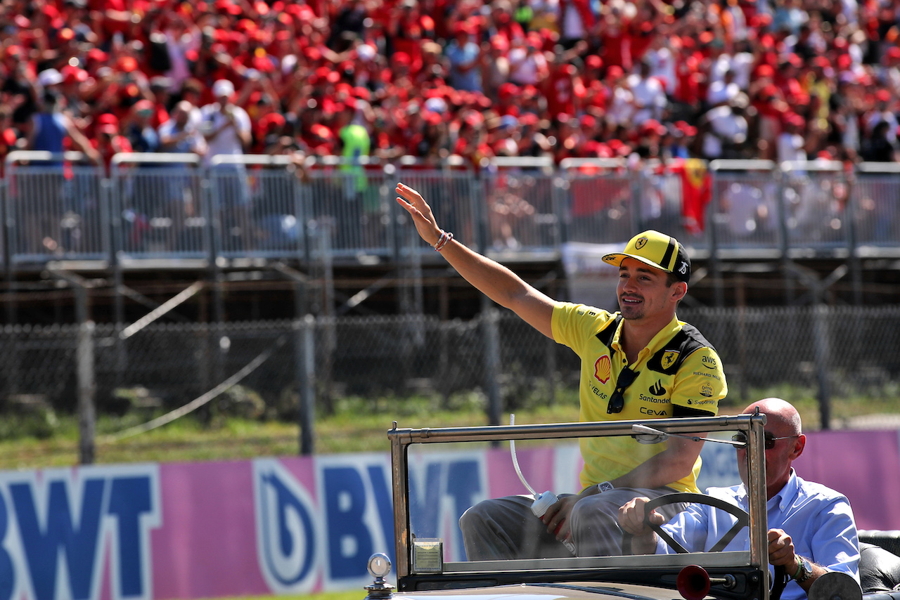 GP ITALIA, Charles Leclerc (MON) Ferrari on the drivers parade.
11.09.2022. Formula 1 World Championship, Rd 16, Italian Grand Prix, Monza, Italy, Gara Day.
 - www.xpbimages.com, EMail: requests@xpbimages.com © Copyright: Coates / XPB Images