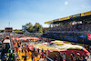 GP ITALIA, Circuit Atmosfera - fans at the podium.
11.09.2022. Formula 1 World Championship, Rd 16, Italian Grand Prix, Monza, Italy, Gara Day.
- www.xpbimages.com, EMail: requests@xpbimages.com © Copyright: Bearne / XPB Images