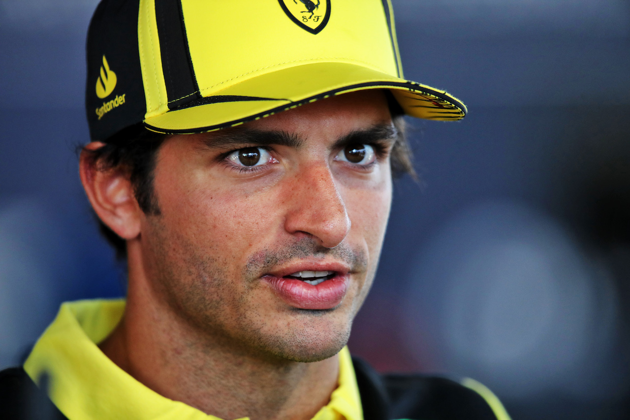 GP ITALIA, Carlos Sainz Jr (ESP) Ferrari.
08.09.2022. Formula 1 World Championship, Rd 16, Italian Grand Prix, Monza, Italy, Preparation Day.
 - www.xpbimages.com, EMail: requests@xpbimages.com © Copyright: Coates / XPB Images