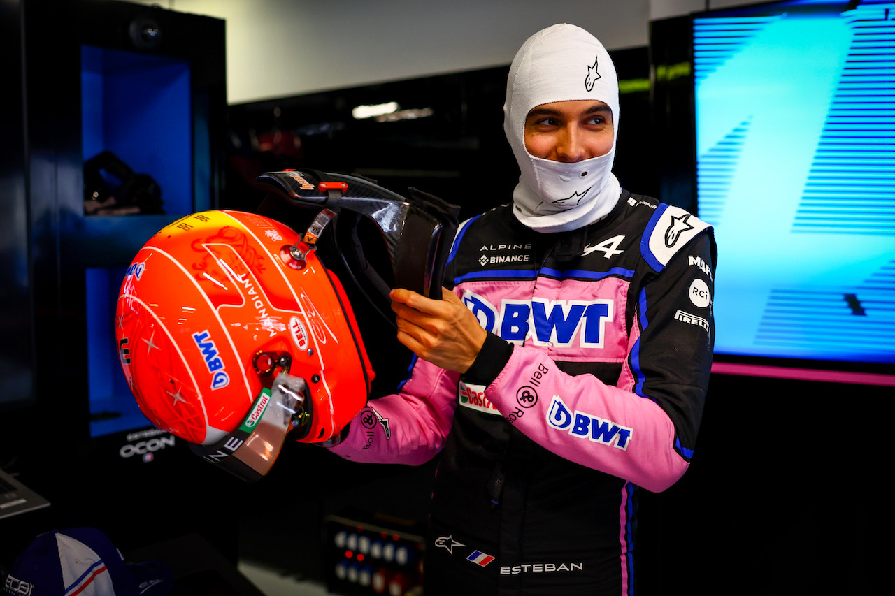 GP ITALIA, Esteban Ocon (FRA), Alpine F1 Team 
08.09.2022. Formula 1 World Championship, Rd 16, Italian Grand Prix, Monza, Italy, Preparation Day.
- www.xpbimages.com, EMail: requests@xpbimages.com ¬© Copyright: Charniaux / XPB Images