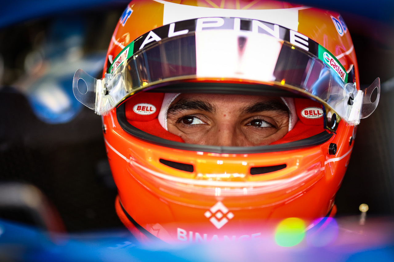 GP ITALIA, Esteban Ocon (FRA), Alpine F1 Team 
08.09.2022. Formula 1 World Championship, Rd 16, Italian Grand Prix, Monza, Italy, Preparation Day.
- www.xpbimages.com, EMail: requests@xpbimages.com ¬© Copyright: Charniaux / XPB Images