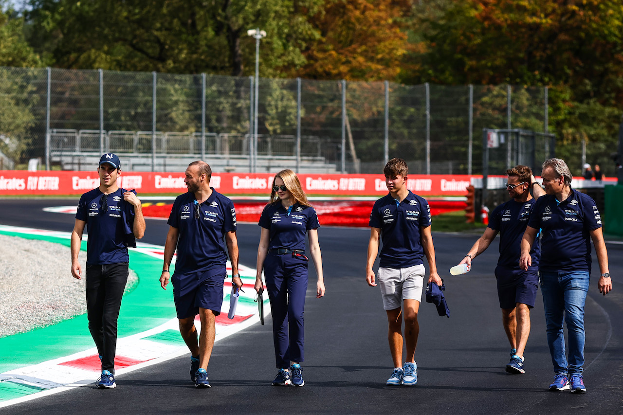 GP ITALIA, Nicholas Latifi (CDN), Williams Racing 
08.09.2022. Formula 1 World Championship, Rd 16, Italian Grand Prix, Monza, Italy, Preparation Day.
- www.xpbimages.com, EMail: requests@xpbimages.com ¬© Copyright: Charniaux / XPB Images
