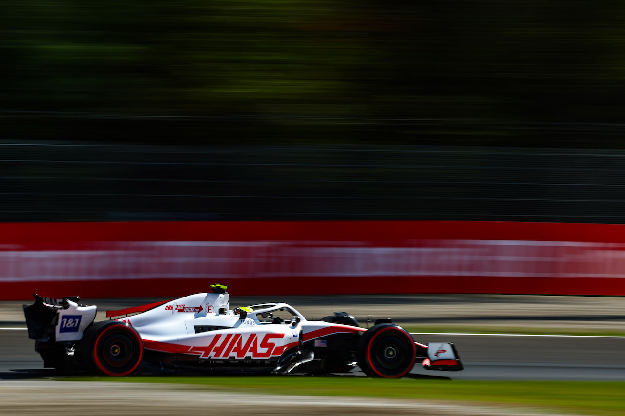 GP ITALIA, Mick Schumacher (GER), Haas F1 Team 
10.09.2022. Formula 1 World Championship, Rd 16, Italian Grand Prix, Monza, Italy, Qualifiche Day.
- www.xpbimages.com, EMail: requests@xpbimages.com © Copyright: Charniaux / XPB Images