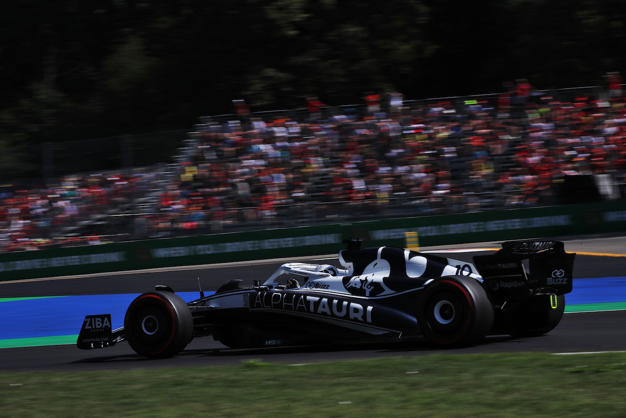 GP ITALIA, Pierre Gasly (FRA) AlphaTauri AT03.
10.09.2022. Formula 1 World Championship, Rd 16, Italian Grand Prix, Monza, Italy, Qualifiche Day.
 - www.xpbimages.com, EMail: requests@xpbimages.com © Copyright: Coates / XPB Images