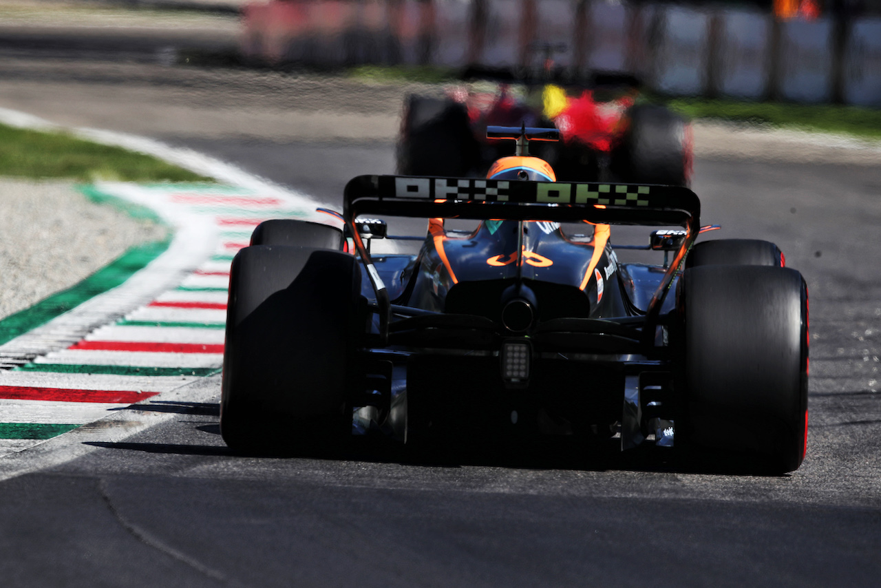 GP ITALIA, Daniel Ricciardo (AUS) McLaren MCL36.
10.09.2022. Formula 1 World Championship, Rd 16, Italian Grand Prix, Monza, Italy, Qualifiche Day.
 - www.xpbimages.com, EMail: requests@xpbimages.com © Copyright: Coates / XPB Images