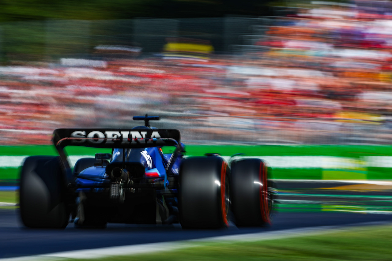 GP ITALIA, Nyck de Vries (NLD) Williams Racing 
10.09.2022. Formula 1 World Championship, Rd 16, Italian Grand Prix, Monza, Italy, Qualifiche Day.
- www.xpbimages.com, EMail: requests@xpbimages.com ¬© Copyright: Charniaux / XPB Images