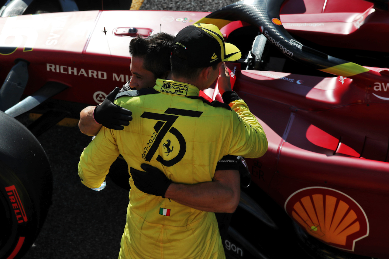 GP ITALIA, Charles Leclerc (MON) Ferrari F1-75 celebrates his pole position in qualifying parc ferme.
10.09.2022. Formula 1 World Championship, Rd 16, Italian Grand Prix, Monza, Italy, Qualifiche Day.
 - www.xpbimages.com, EMail: requests@xpbimages.com © Copyright: Coates / XPB Images