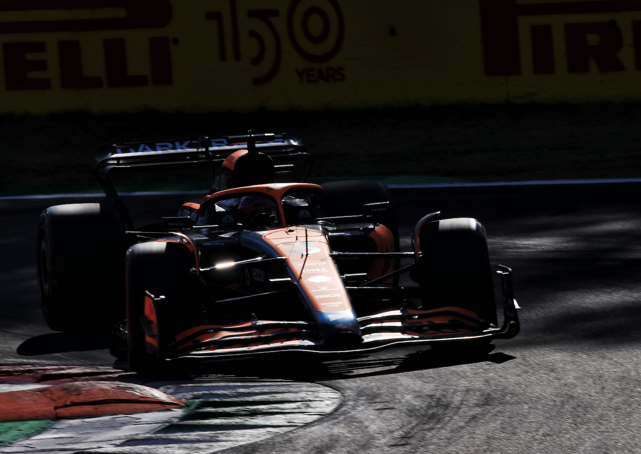 GP ITALIA, Daniel Ricciardo (AUS) McLaren MCL36.
10.09.2022. Formula 1 World Championship, Rd 16, Italian Grand Prix, Monza, Italy, Qualifiche Day.
 - www.xpbimages.com, EMail: requests@xpbimages.com © Copyright: Coates / XPB Images