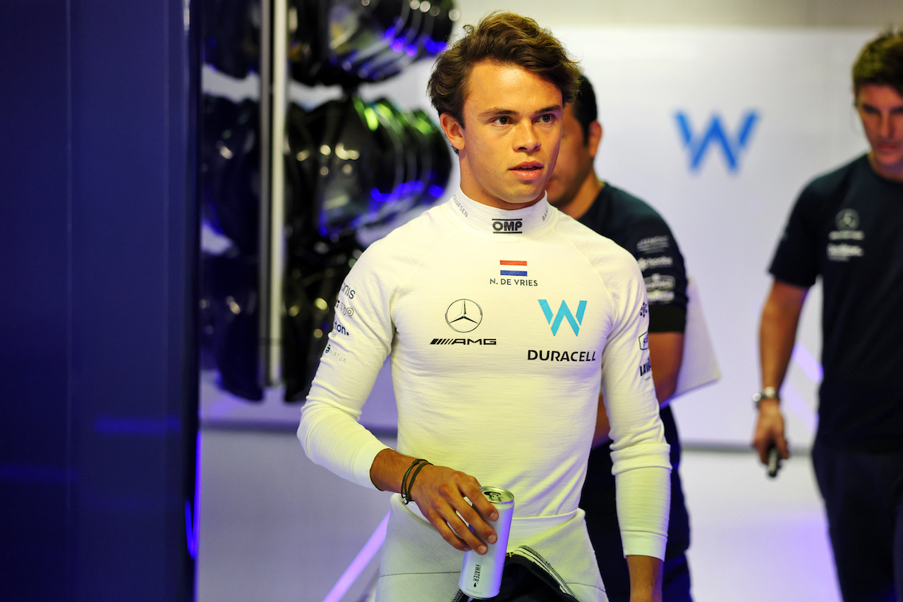 GP ITALIA, Nyck de Vries (NLD) Williams Racing Reserve Driver.
10.09.2022. Formula 1 World Championship, Rd 16, Italian Grand Prix, Monza, Italy, Qualifiche Day.
- www.xpbimages.com, EMail: requests@xpbimages.com © Copyright: Bearne / XPB Images