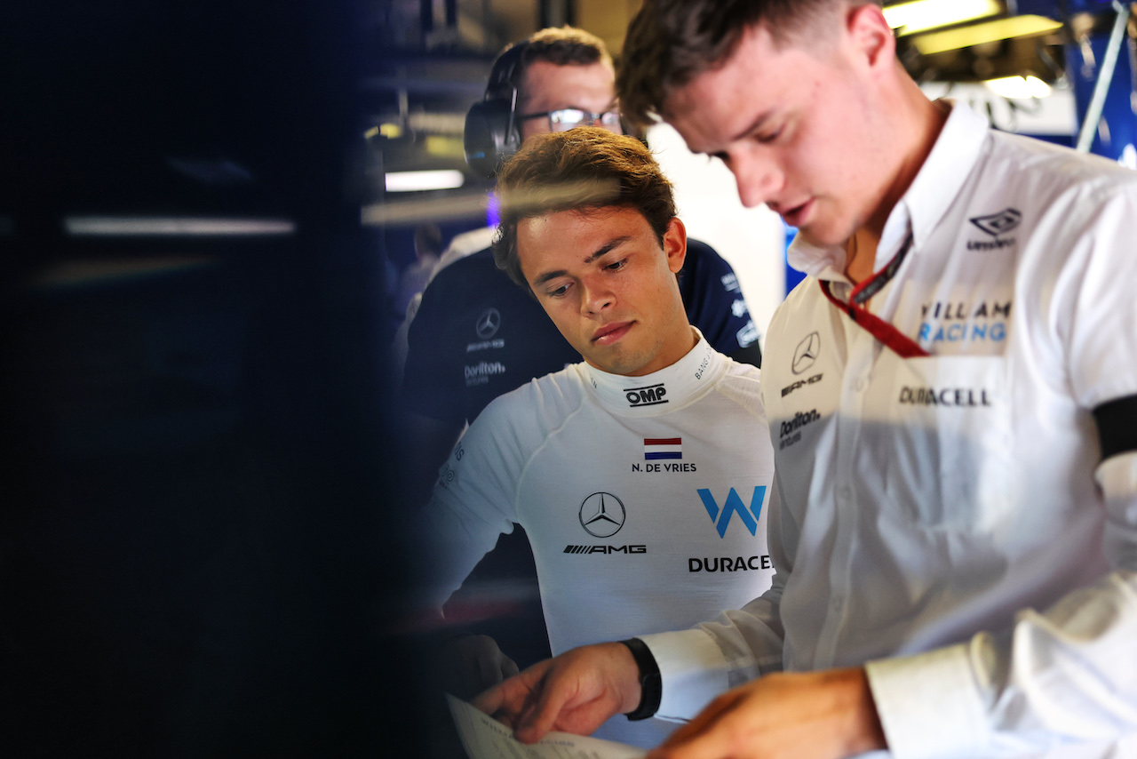 GP ITALIA, Nyck de Vries (NLD) Williams Racing Reserve Driver.
10.09.2022. Formula 1 World Championship, Rd 16, Italian Grand Prix, Monza, Italy, Qualifiche Day.
- www.xpbimages.com, EMail: requests@xpbimages.com © Copyright: Bearne / XPB Images