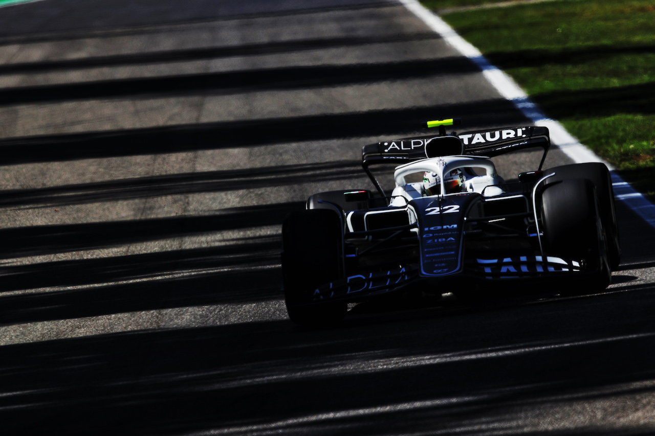 GP ITALIA, Yuki Tsunoda (JPN) AlphaTauri AT03.
10.09.2022. Formula 1 World Championship, Rd 16, Italian Grand Prix, Monza, Italy, Qualifiche Day.
 - www.xpbimages.com, EMail: requests@xpbimages.com © Copyright: Coates / XPB Images