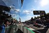 GP ITALIA, Max Verstappen (NLD) Red Bull Racing RB18.
10.09.2022. Formula 1 World Championship, Rd 16, Italian Grand Prix, Monza, Italy, Qualifiche Day.
- www.xpbimages.com, EMail: requests@xpbimages.com © Copyright: Batchelor / XPB Images