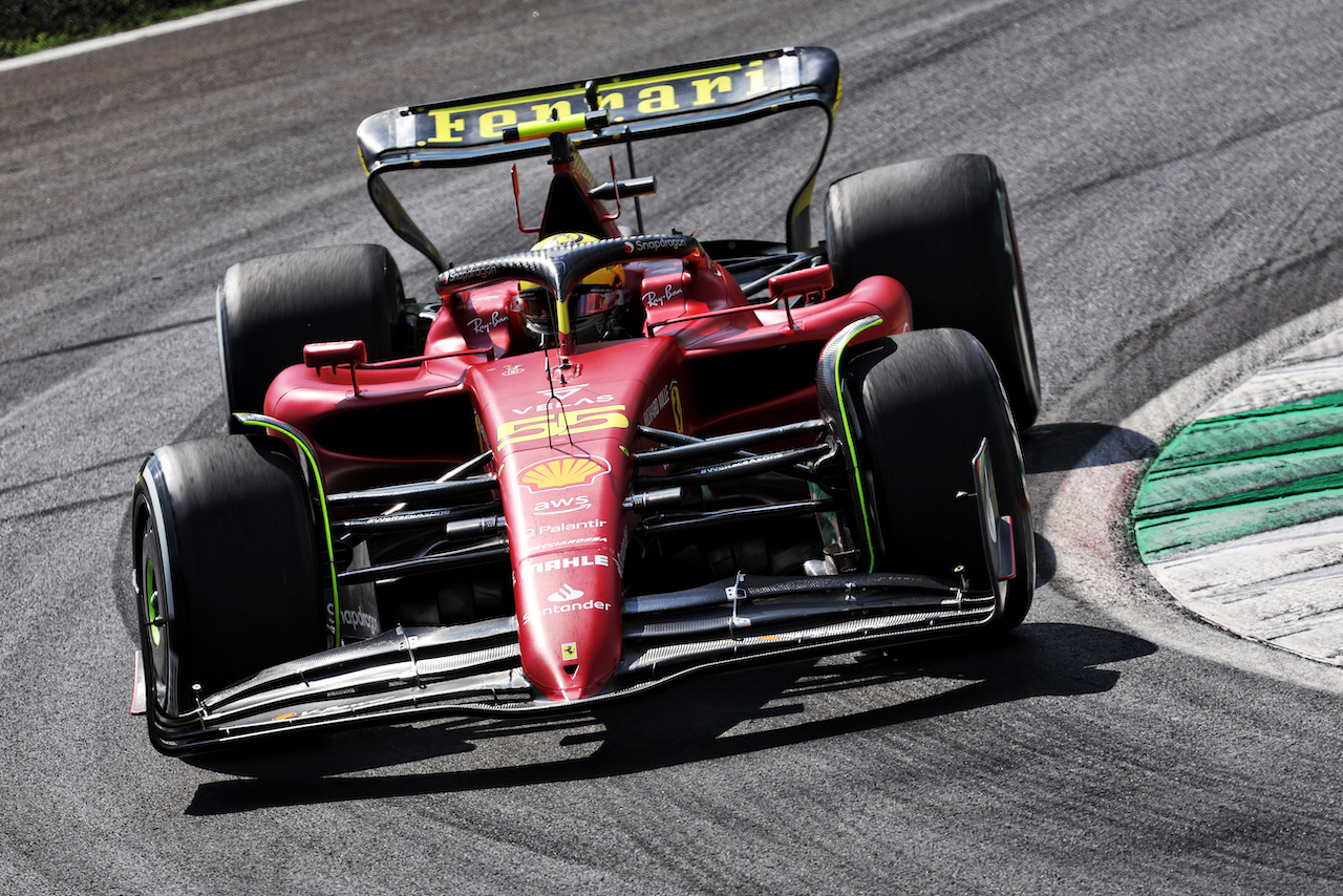 GP ITALIA, Carlos Sainz Jr (ESP) Ferrari F1-75.
09.09.2022. Formula 1 World Championship, Rd 16, Italian Grand Prix, Monza, Italy, Practice Day.
- www.xpbimages.com, EMail: requests@xpbimages.com © Copyright: Bearne / XPB Images