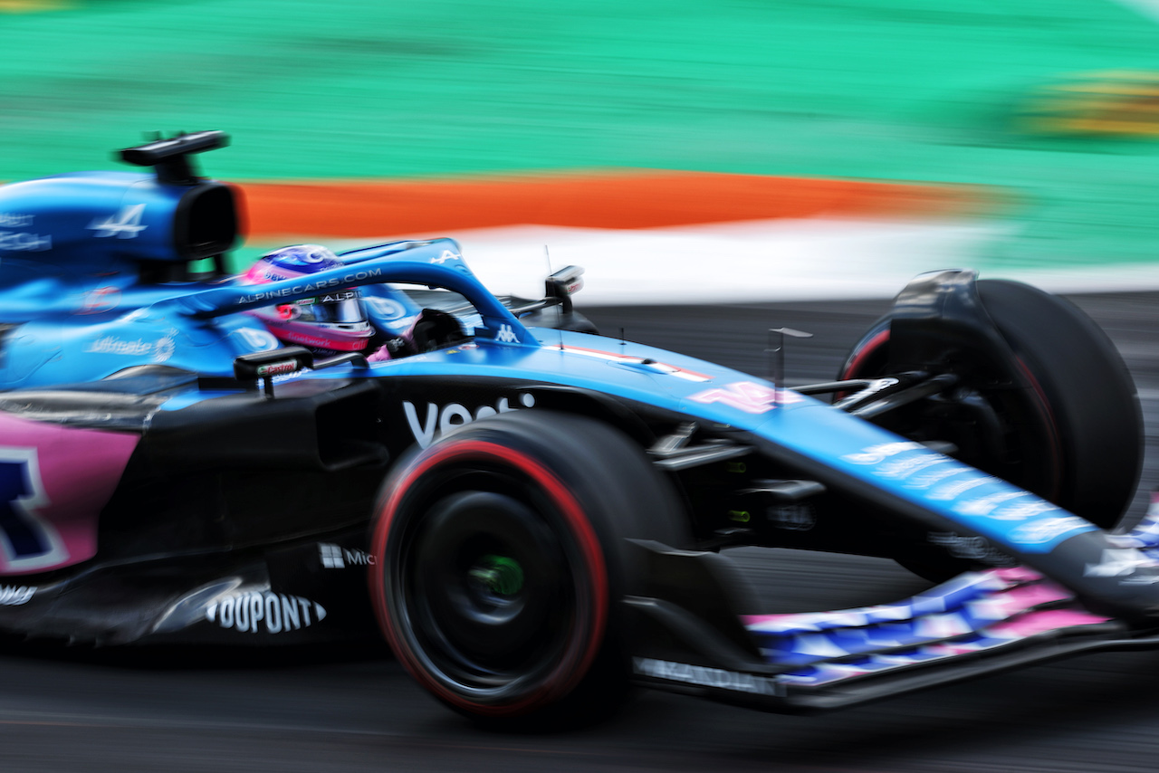 GP ITALIA, Fernando Alonso (ESP) Alpine F1 Team A522.
09.09.2022. Formula 1 World Championship, Rd 16, Italian Grand Prix, Monza, Italy, Practice Day.
- www.xpbimages.com, EMail: requests@xpbimages.com © Copyright: Bearne / XPB Images