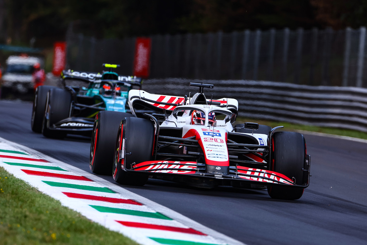 GP ITALIA, Kevin Magnussen (DEN) Haas F1 Team 
09.09.2022. Formula 1 World Championship, Rd 16, Italian Grand Prix, Monza, Italy, Practice Day.
- www.xpbimages.com, EMail: requests@xpbimages.com ¬© Copyright: Charniaux / XPB Images