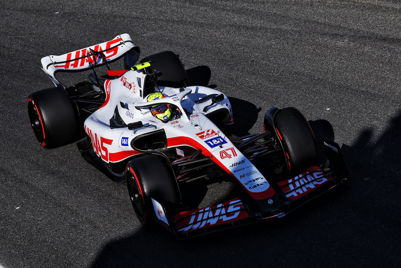 GP ITALIA, Mick Schumacher (GER) Haas VF-22.
09.09.2022. Formula 1 World Championship, Rd 16, Italian Grand Prix, Monza, Italy, Practice Day.
- www.xpbimages.com, EMail: requests@xpbimages.com © Copyright: Bearne / XPB Images