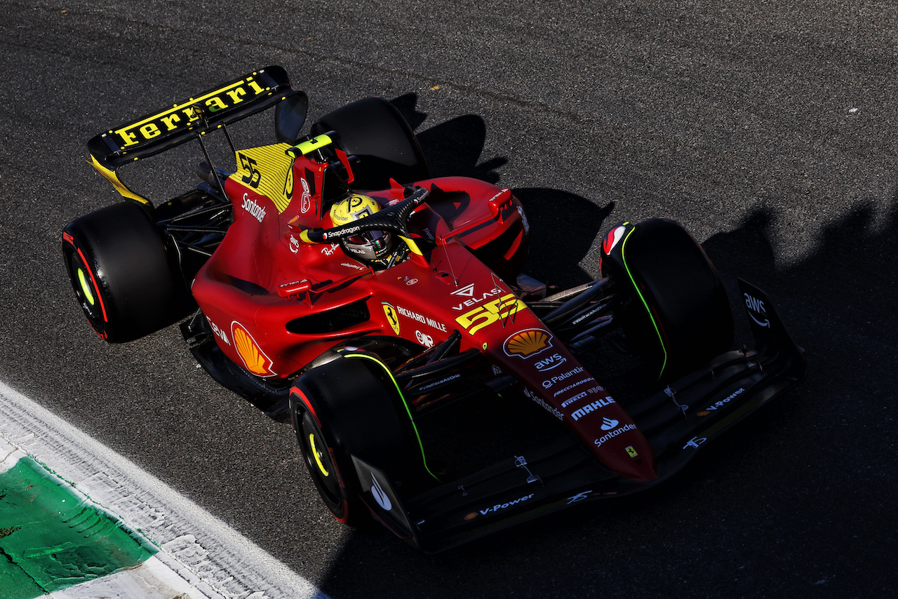 GP ITALIA, Carlos Sainz Jr (ESP) Ferrari F1-75.
09.09.2022. Formula 1 World Championship, Rd 16, Italian Grand Prix, Monza, Italy, Practice Day.
- www.xpbimages.com, EMail: requests@xpbimages.com © Copyright: Bearne / XPB Images