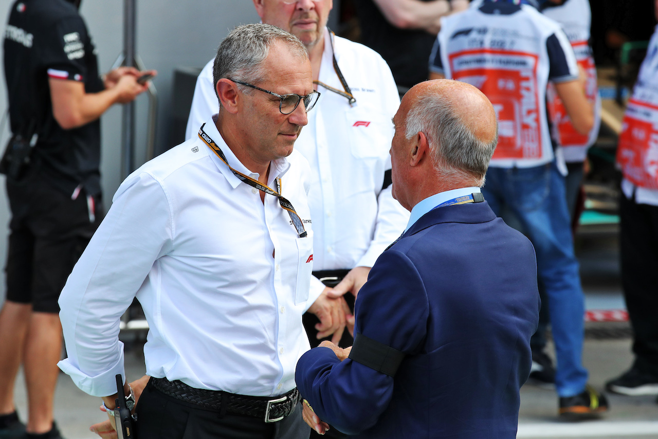 GP ITALIA, (L to R): Stefano Domenicali (ITA) Formula One President e CEO with Dr. Angelo Sticchi Damiani (ITA) Aci Csai President.
09.09.2022. Formula 1 World Championship, Rd 16, Italian Grand Prix, Monza, Italy, Practice Day.
 - www.xpbimages.com, EMail: requests@xpbimages.com © Copyright: Coates / XPB Images