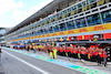 GP ITALIA, Ferrari join all the other teams in the pits as a minute's silence is held in memory of Queen Elizabeth II.
09.09.2022. Formula 1 World Championship, Rd 16, Italian Grand Prix, Monza, Italy, Practice Day.
- www.xpbimages.com, EMail: requests@xpbimages.com © Copyright: Batchelor / XPB Images
