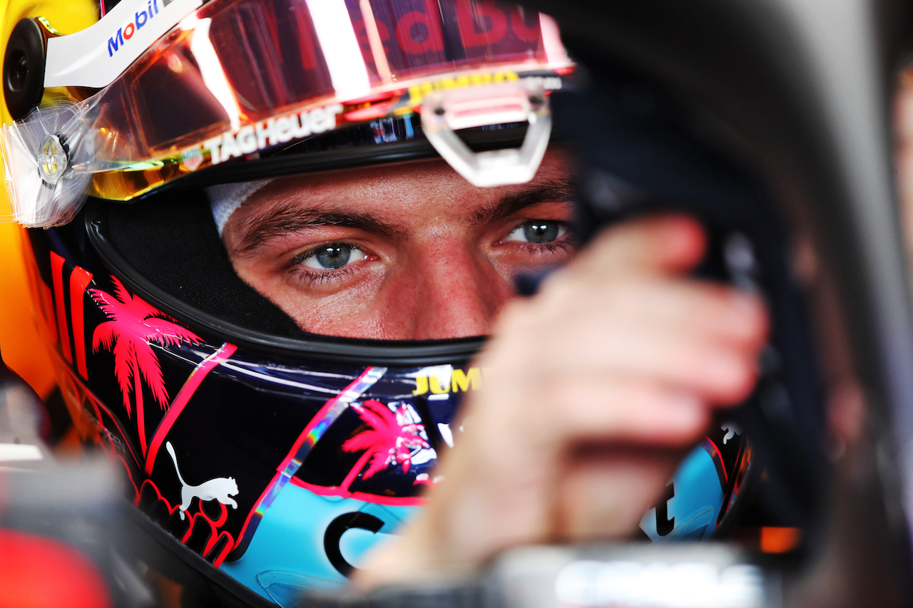 GP MIAMI, Max Verstappen (NLD) Red Bull Racing RB18.
08.05.2022. Formula 1 World Championship, Rd 5, Miami Grand Prix, Miami, Florida, USA, Gara Day.
 - www.xpbimages.com, EMail: requests@xpbimages.com © Copyright: Coates / XPB Images