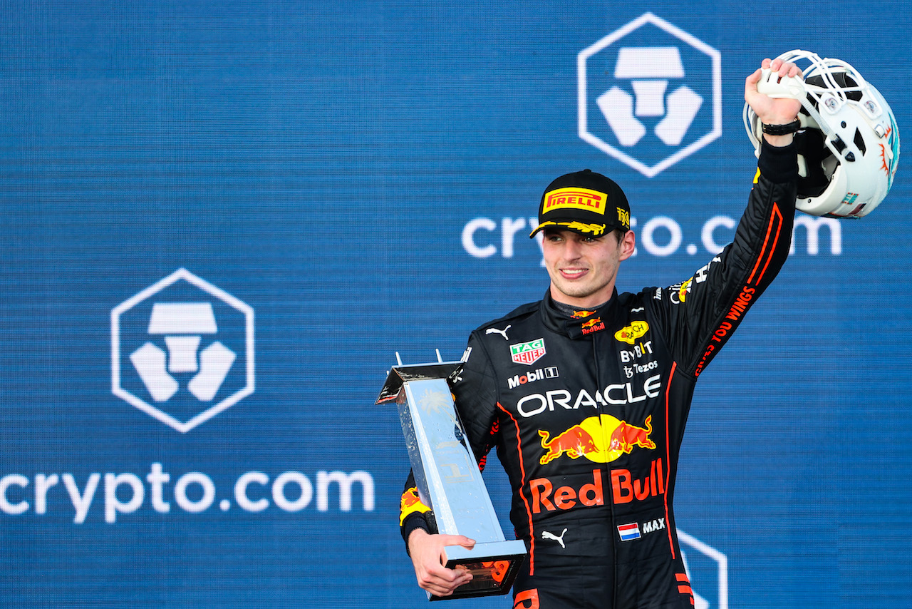 GP MIAMI, Max Verstappen (NLD), Red Bull Racing 
08.05.2022. Formula 1 World Championship, Rd 5, Miami Grand Prix, Miami, Florida, USA, Gara Day.
- www.xpbimages.com, EMail: requests@xpbimages.com ¬© Copyright: Charniaux / XPB Images