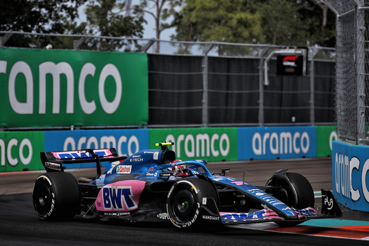 GP MIAMI, Esteban Ocon (FRA) Alpine F1 Team A522.
08.05.2022. Formula 1 World Championship, Rd 5, Miami Grand Prix, Miami, Florida, USA, Gara Day.
 - www.xpbimages.com, EMail: requests@xpbimages.com © Copyright: Coates / XPB Images