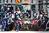 GP MIAMI, Yuki Tsunoda (JPN) AlphaTauri AT03 makes a pit stop.
08.05.2022. Formula 1 World Championship, Rd 5, Miami Grand Prix, Miami, Florida, USA, Gara Day.
- www.xpbimages.com, EMail: requests@xpbimages.com © Copyright: Batchelor / XPB Images