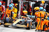 GP MIAMI, Lando Norris (GBR) McLaren MCL36 makes a pit stop.
08.05.2022. Formula 1 World Championship, Rd 5, Miami Grand Prix, Miami, Florida, USA, Gara Day.
- www.xpbimages.com, EMail: requests@xpbimages.com © Copyright: Batchelor / XPB Images