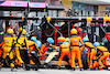 GP MIAMI, Daniel Ricciardo (AUS) McLaren MCL36 makes a pit stop.
08.05.2022. Formula 1 World Championship, Rd 5, Miami Grand Prix, Miami, Florida, USA, Gara Day.
- www.xpbimages.com, EMail: requests@xpbimages.com © Copyright: Batchelor / XPB Images