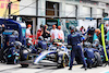 GP MIAMI, Nicholas Latifi (CDN) Williams Racing FW44 makes a pit stop.
08.05.2022. Formula 1 World Championship, Rd 5, Miami Grand Prix, Miami, Florida, USA, Gara Day.
- www.xpbimages.com, EMail: requests@xpbimages.com © Copyright: Batchelor / XPB Images