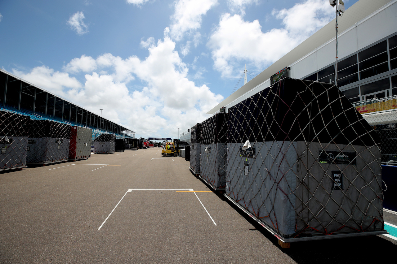 GP MIAMI, Circuit Atmosfera - unpacked freight.
03.05.2022. Formula 1 World Championship, Rd 5, Miami Grand Prix, Miami, Florida, USA, Preparation Day.
 - www.xpbimages.com, EMail: requests@xpbimages.com © Copyright: Coates / XPB Images
